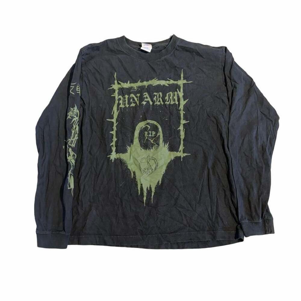 Unarm Band Long Sleeve Graphic T-Shirt Black